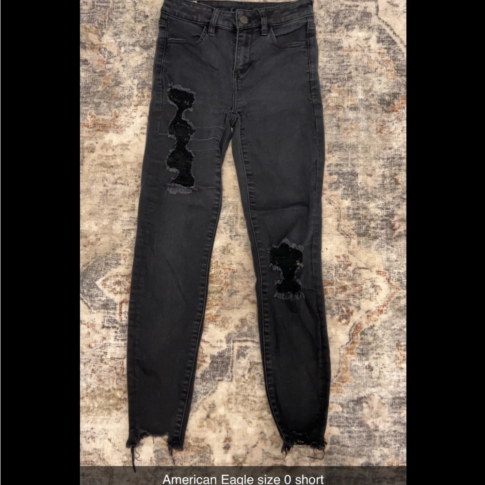 American Eagle Outfitters Women's Black Distressed Jeans